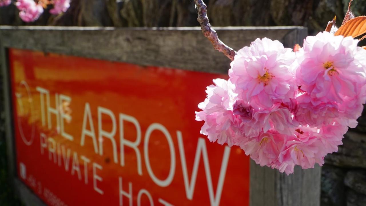 The Arrow Hotel 箭镇 外观 照片